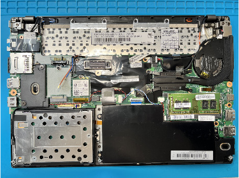 Lenovo ThinkPad X270 12.5" i5-6200U 8GB 260GB клас А
