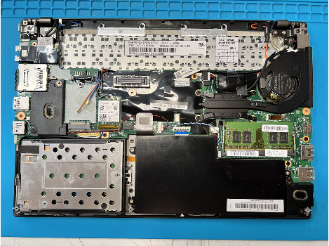 Lenovo ThinkPad X270 12.5" i5-6200U 8GB 260GB клас А
