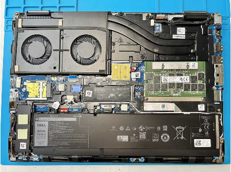 Dell Precision 7670 16" touch i7-12850HX 64GB 1020GB клас А