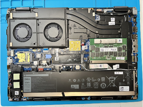 Dell Precision 7670 16" touch i7-12850HX 64GB 1020GB клас А