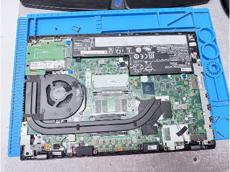 Lenovo ThinkPad T15p 15.6" i7-10750H 32GB 1020GB клас А
