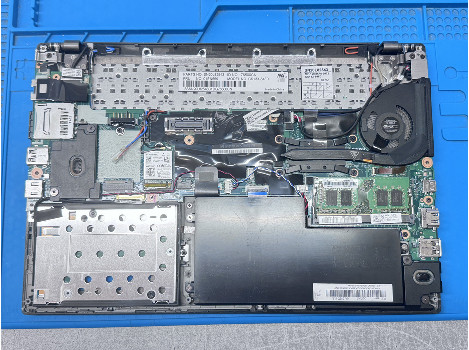 Lenovo ThinkPad X270 12.5" i5-6200U 8GB 260GB клас А