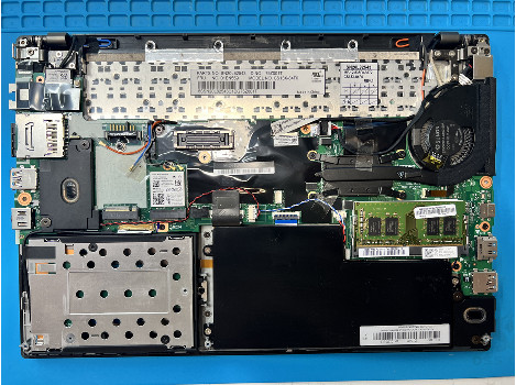 Lenovo ThinkPad X270 12.5" i5-6200U 8GB 260GB клас А