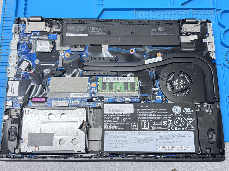 Lenovo ThinkPad T580 15.6" i7-8650U 16GB 1020GB клас А