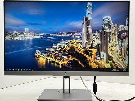 HP EliteDisplay E243d 24" (клас А)