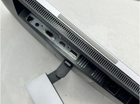 HP EliteDisplay E243m 24" (клас А)