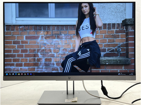 HP EliteDisplay E243d 24" (клас А)