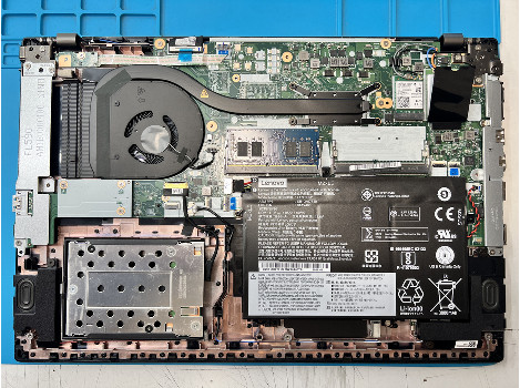 Lenovo ThinkPad L590 15.6" i3-8145U 8GB 510GB клас А