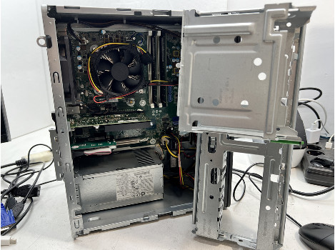 HP ProDesk 600 G3 i7-7700 16GB 260GB GeForce GT 730