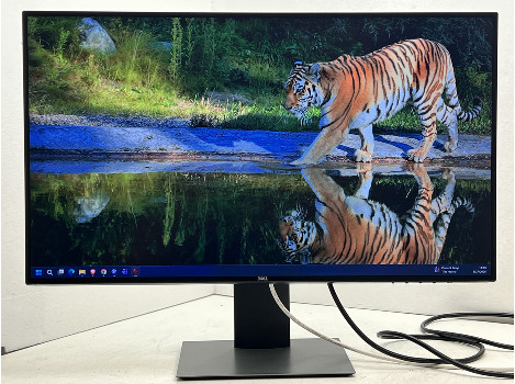 Dell U2721DE 27" (клас А)