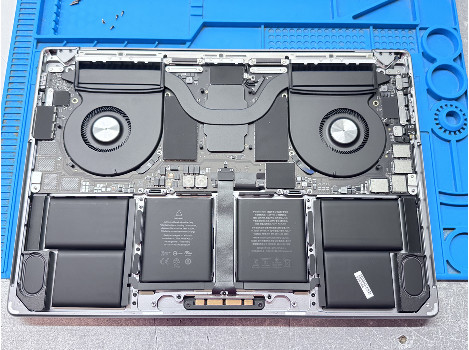 Apple MacBook Pro (M1 Pro- 16-inch- 2021 16" M1 Pro (CPU 10- GPU 16) 32GB 510GB клас А
