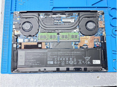 Dell XPS 15 9500 15.6" i7-10750H 32GB 1020GB клас А