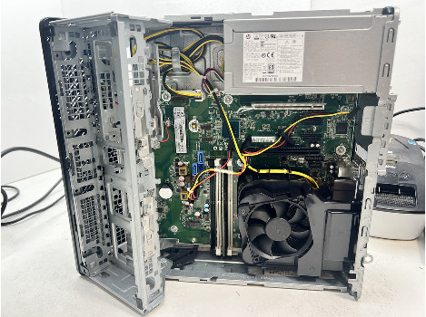 HP EliteDesk 800 G3 i7-6700 16GB 260GB HD 530