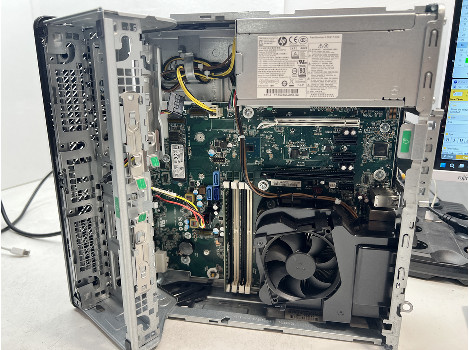 HP EliteDesk 800 G4 i7-8700 16GB 260GB UHD 630