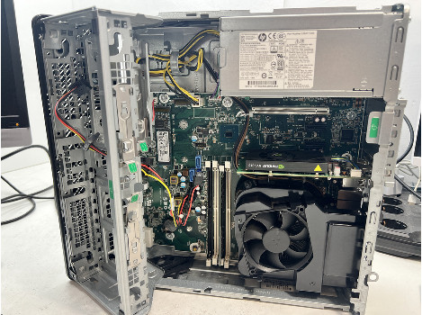 HP EliteDesk 800 G4 i7-8700 16GB 260GB NVS 310