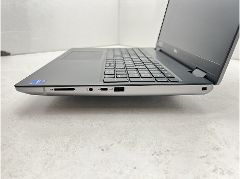 Dell Precision 7670 16" i7-12850HX 32GB 1020GB клас А