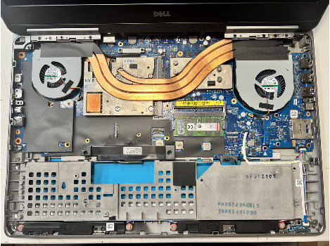 Dell Precision 7720 17.3" i7-7820HQ 32GB 260GB клас А