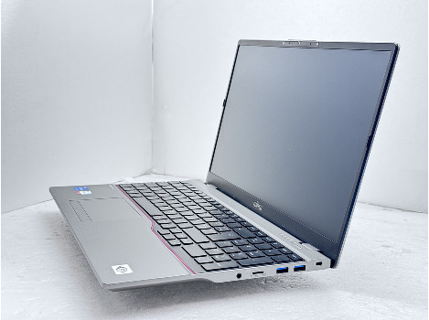 Fujitsu LIFEBOOK U7511 15.6" i7-1165G7 32GB 510GB клас А