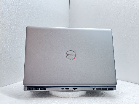 Dell Precision 7560 15.6" i7-11800H 32GB 1TB клас А