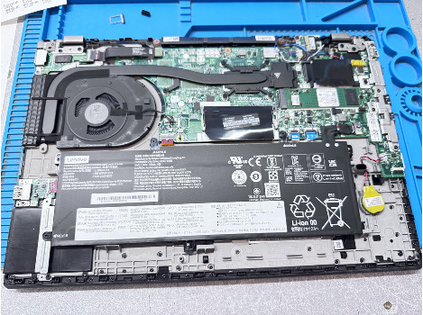 Lenovo ThinkPad T15 G2 15.6" i5-1145G7 16GB 260GB клас А