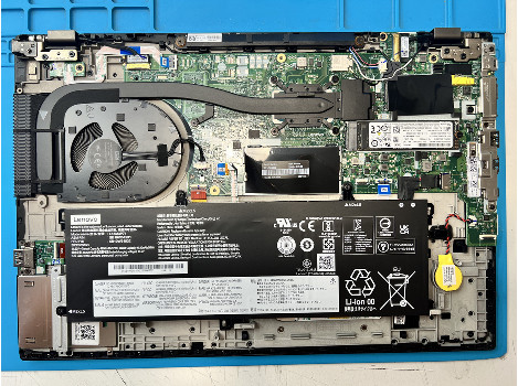 Lenovo ThinkPad T15 G2 15.6" i5-1135G7 16GB 260GB клас А