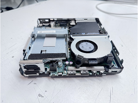 HP ProDesk 405 G4 Ryzen 3 PRO 2200GE 8GB 260GB Vega