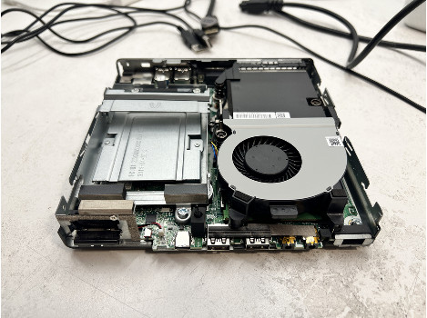 HP ProDesk 600 G3 i5-7500T 8GB 260GB HD 630