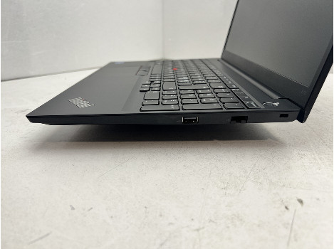 Lenovo ThinkPad E15 Gen 2 15.6" i5-1135G7 8GB 260GB клас Като Нов