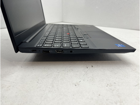 Lenovo ThinkPad E15 Gen 2 15.6" i5-1135G7 8GB 260GB клас А