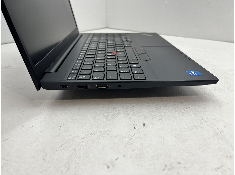 Lenovo ThinkPad E15 Gen 2 15.6" i5-1135G7 8GB 260GB клас А