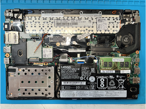 Lenovo ThinkPad X270 12.5" i5-6300U 8GB 260GB клас А