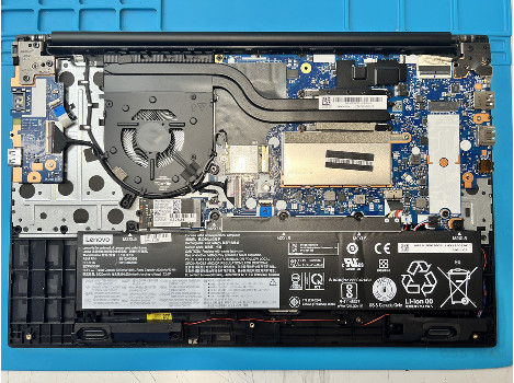 Lenovo ThinkPad E15 Gen 2 15.6" i5-1135G7 8GB 260GB клас А