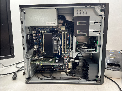 HP Workstation Z440 E5-1620 V3 16GB 512GB Quadro K2200 4GB (gpu 3577)