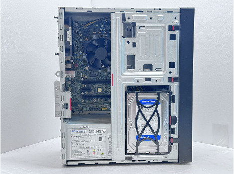 Lenovo ThinkStation P330 I7-9700 16GB 1000GB UHD 630