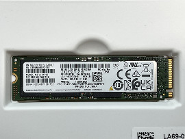 Samsung 8SSSS0L25156G3CX13G09EK 1TB M.2 Nvme