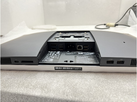 HP EliteOne 800 G3 All-in-One 23" 1920x1080 FHD i5-7500 8GB 260GB HD 630