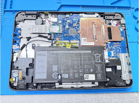 Dell Latitude 3190 11" touch Pentium N5030 8GB 130GB клас Б