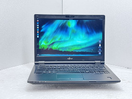 Лаптоп Fujitsu LIFEBOOK E549 14" i3-8145U 8GB 260GB клас А