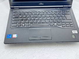 Лаптоп Fujitsu LIFEBOOK E5411 14" i5-1135G7 16GB 510GB клас А