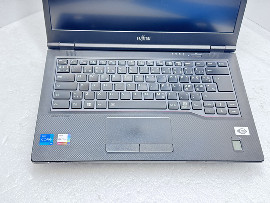 Лаптоп Fujitsu LIFEBOOK E5411 14" i5-1135G7 16GB 510GB клас А