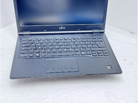 Fujitsu LIFEBOOK E549 14" i3-8145U 8GB 260GB клас А