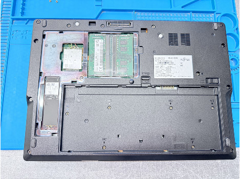 Fujitsu LIFEBOOK E5411 14" i5-1135G7 16GB 510GB клас А