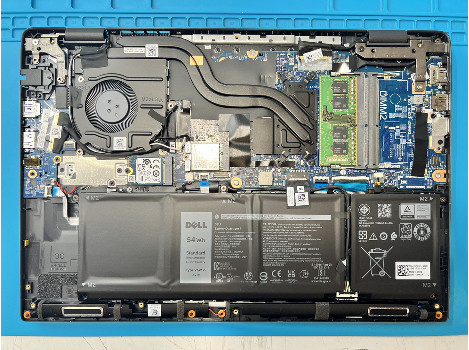 Dell Latitude 3420 14" i3-1125G4 16GB 260GB клас А