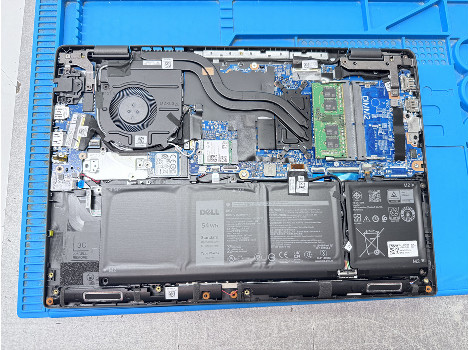 Dell Latitude 3420 14" i3-1125G4 16GB 260GB клас А