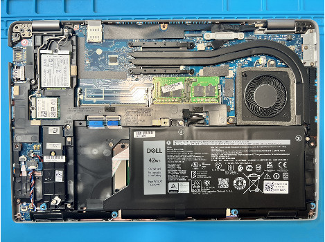 Dell Latitude 5420 14" i3-1125G4 16GB 510GB клас А