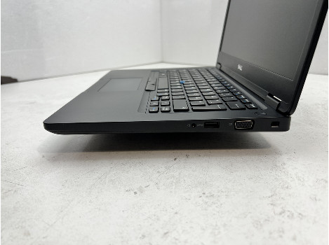 Dell Latitude 5490 14" i3-8130U 8GB 260GB клас Б