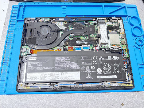Lenovo ThinkPad T14s G3 14" i7-1260P 32GB 510GB клас А