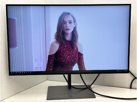 HP Z27q G3 27" (клас А)