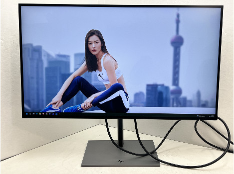 HP Z27q G3 27" (клас А)