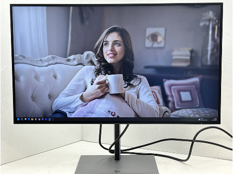 HP Z27q G3 27" (клас А)